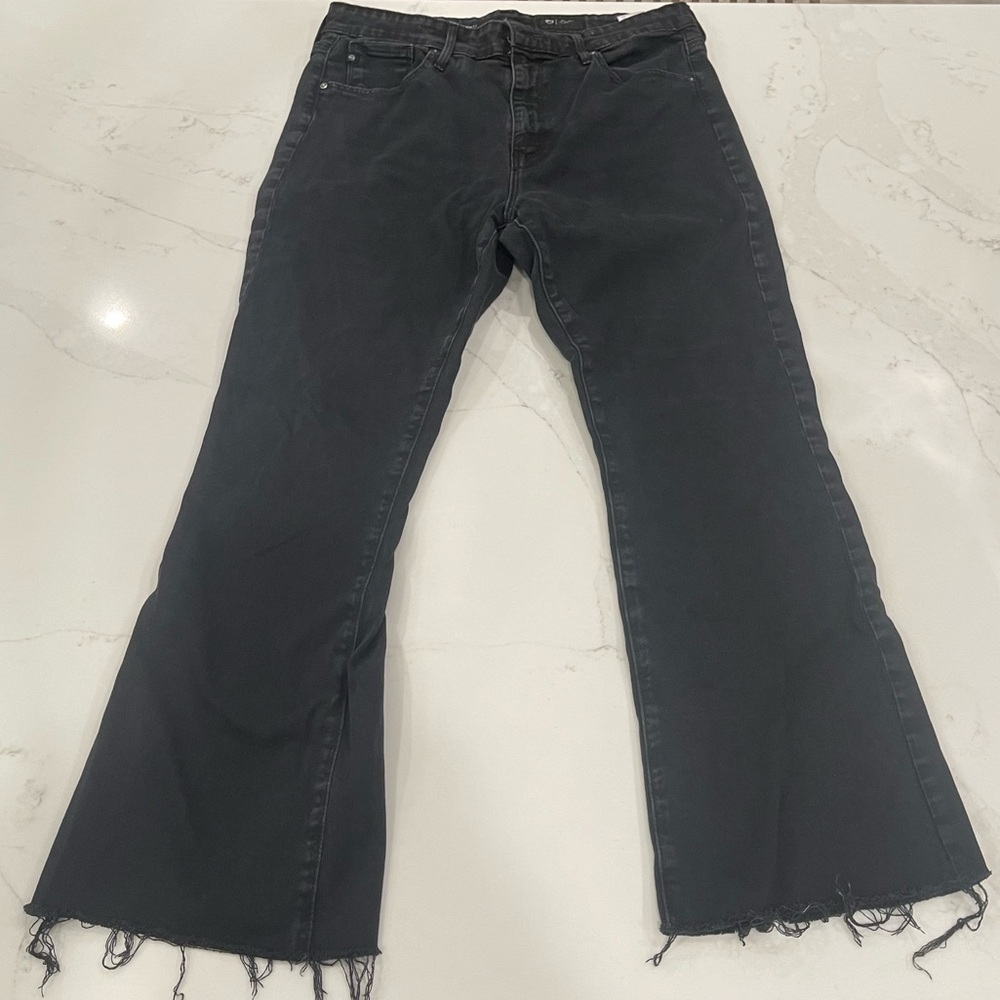 Gently used AG high rise Farrah boot crop frayed jeans